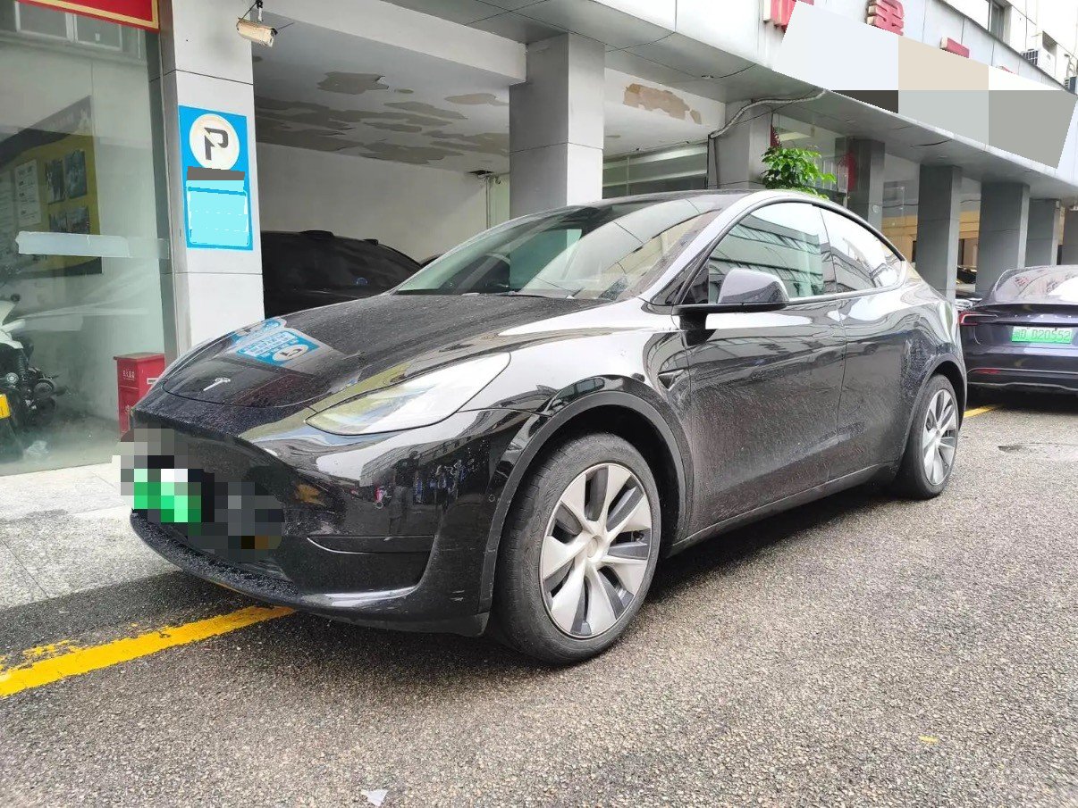 Tesla Model Y 2023 Tesla Model Y 2023 car image