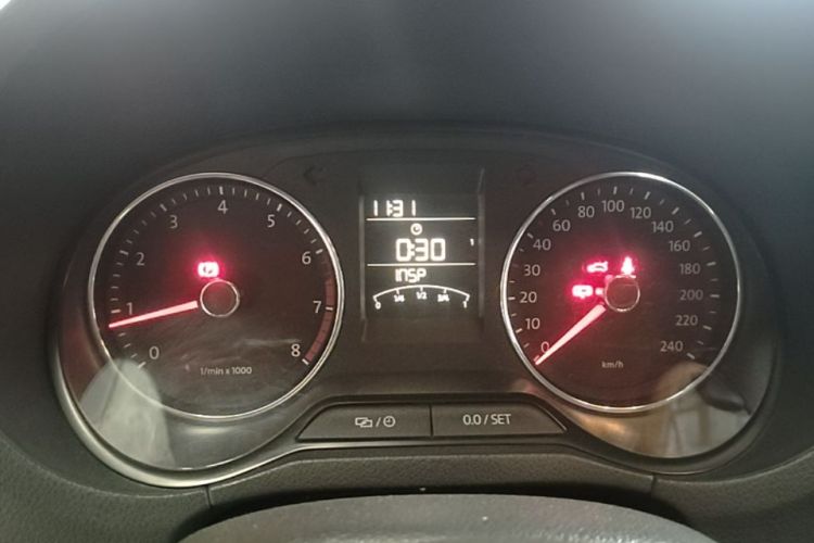 Volkswagen Polo 2015 #13 Volkswagen Polo 2015 صورة سيارة #13