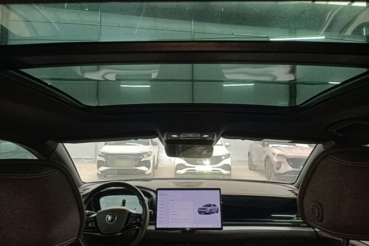 BYD Han 2024 #18 BYD Han 2024 изображение автомобиля #18