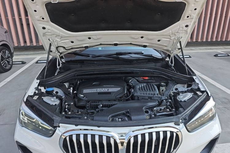 BMW X1 2022 #20 BMW X1 2022 صورة سيارة #20