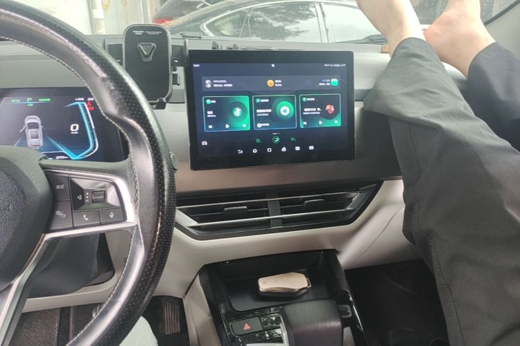BYD Yuan Pro 2023 #13 BYD Yuan Pro 2023 صورة سيارة #13