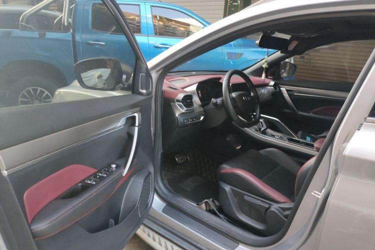 GEELY Coolray 2021 car image #9