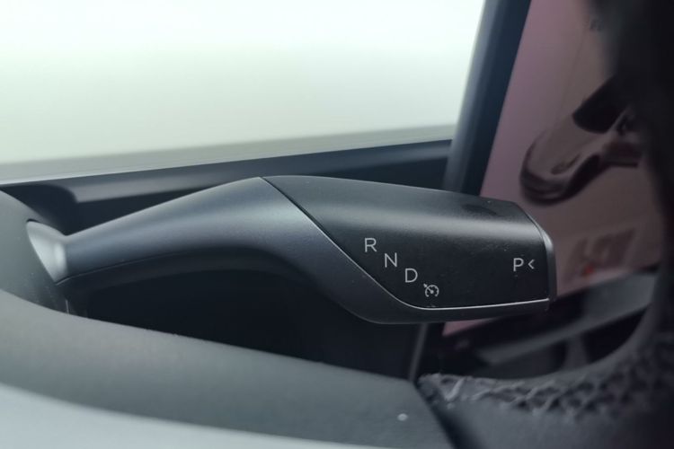 Tesla Model 3 2021 #18 Tesla Model 3 2021 car image #18