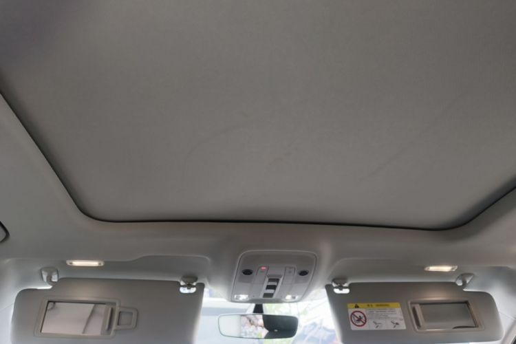 Audi Q3 2022 car image #20