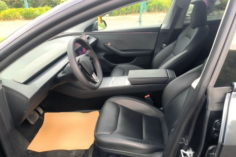 Tesla Model 3 2025 #15 Tesla Model 3 2025 car image #15