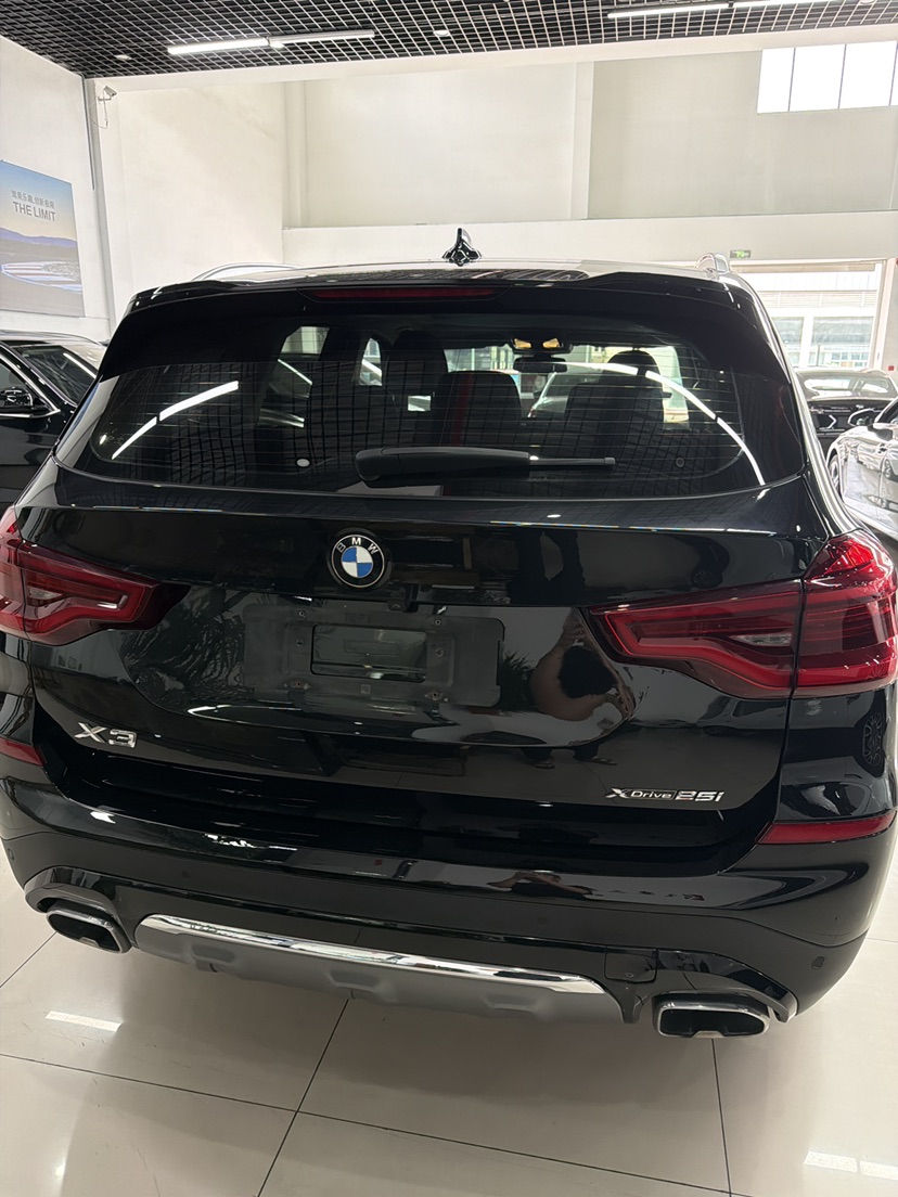 BMW X3 2021 car image #4