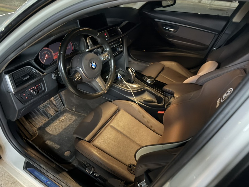 BMW 3 Series 2018 #7 BMW 3 Series 2018 car image #7