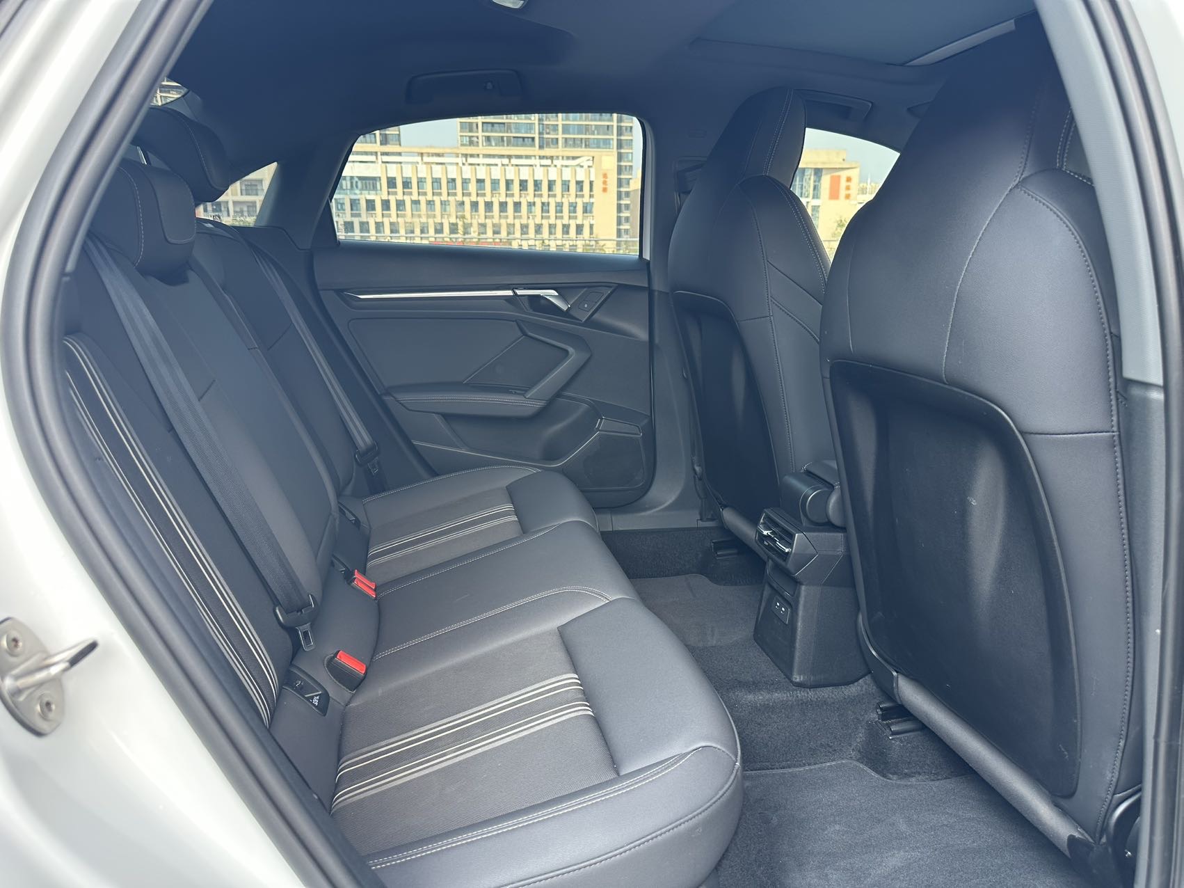 2023 car image #8