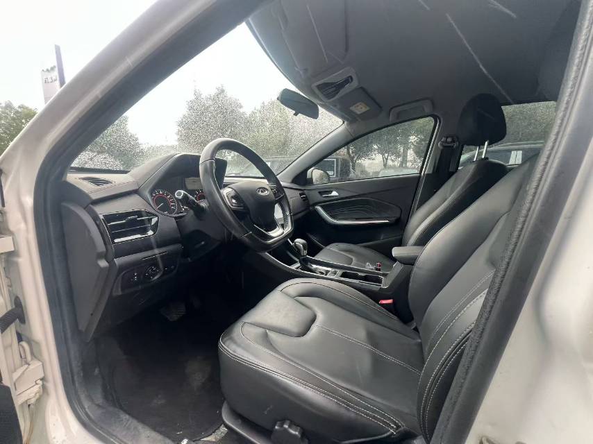 Chery Tiggo 3x 2020 #4 Chery Tiggo 3x 2020 صورة سيارة #4