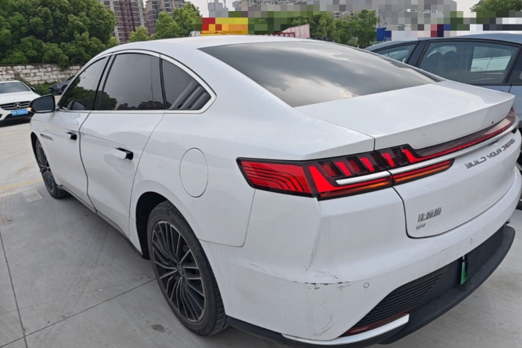 BYD Han 2002 imagen de coche #5