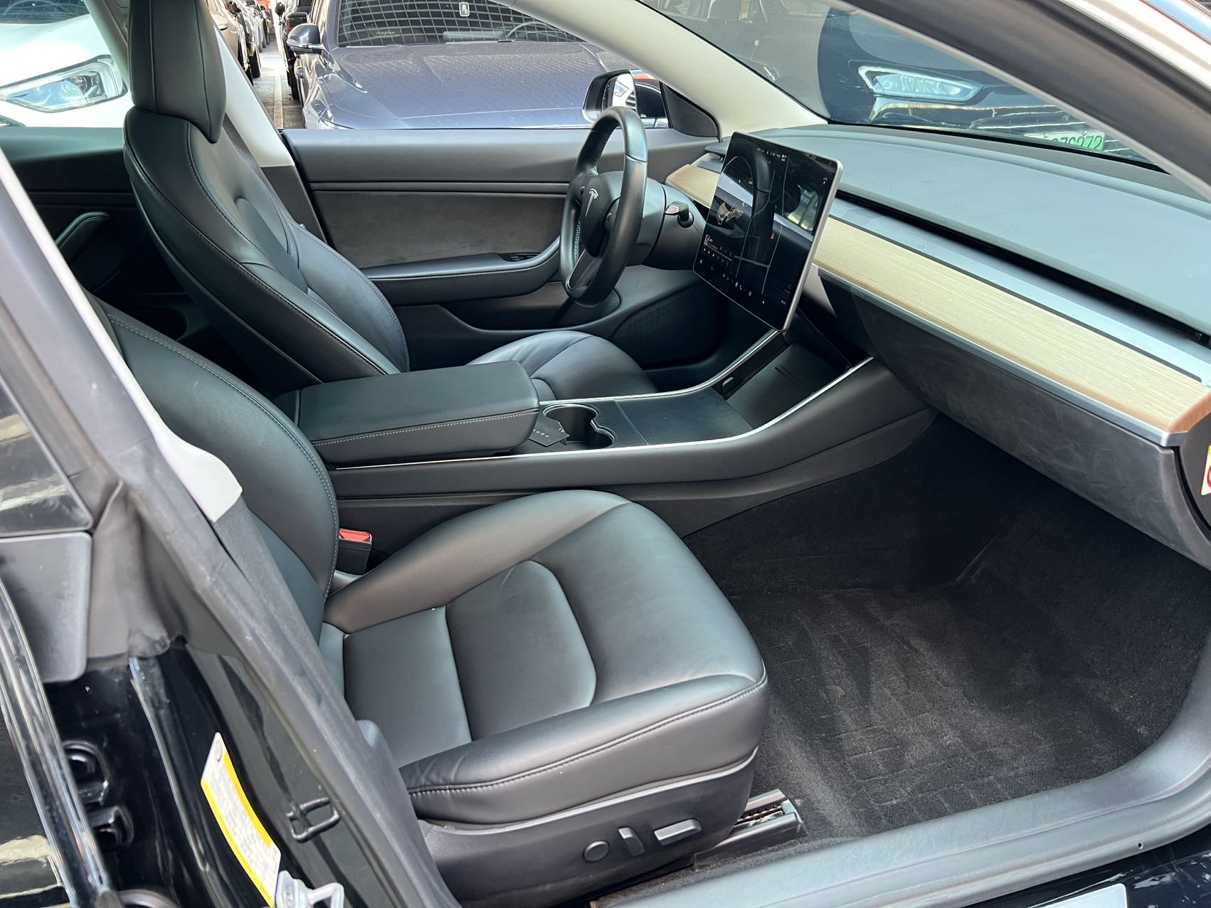 Tesla Model 3 (Imported) 2019 car image #10