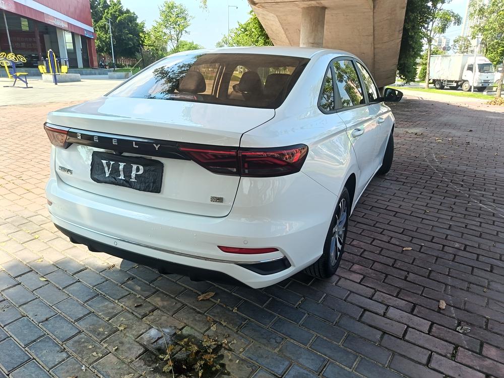 GEELY Emgrand 2022 #5 GEELY Emgrand 2022 car image #5
