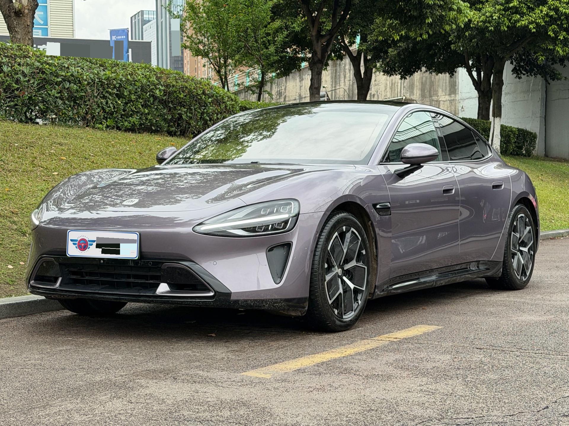 MI SU7 2025 car image 