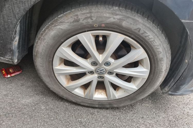 Volkswagen Lavida 2018 car image #9