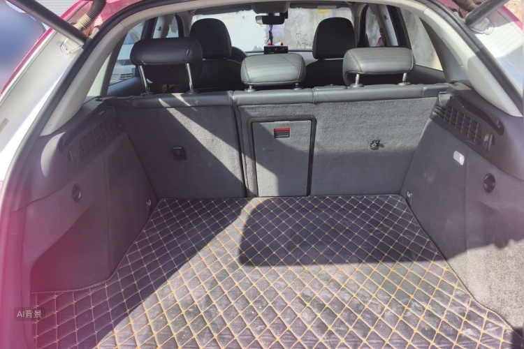Audi Q3 2017 immagine di auto #21