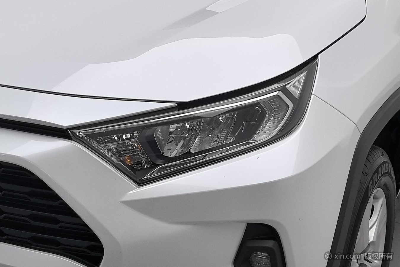 丰田 RAV4荣放 2025 汽车图片 #6
