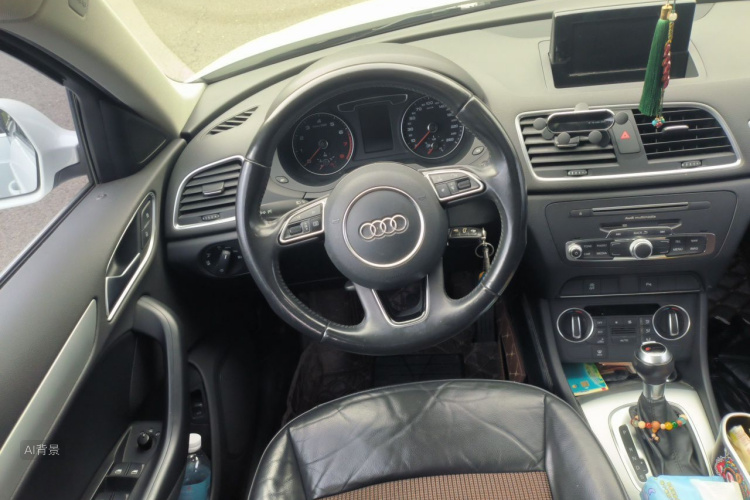 Audi Q3 2017 #12 Audi Q3 2017 car image #12