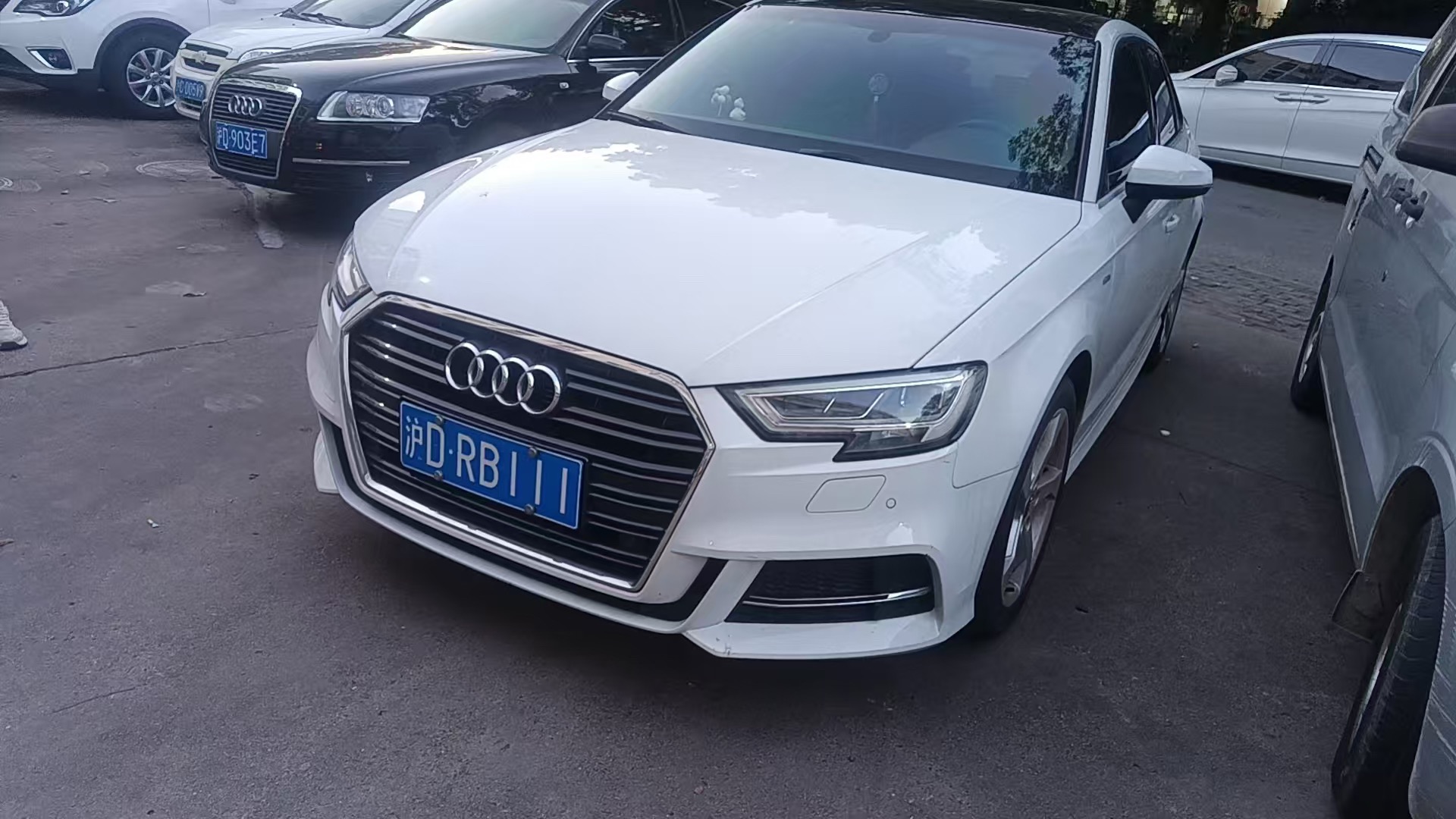 2019 2019 car image