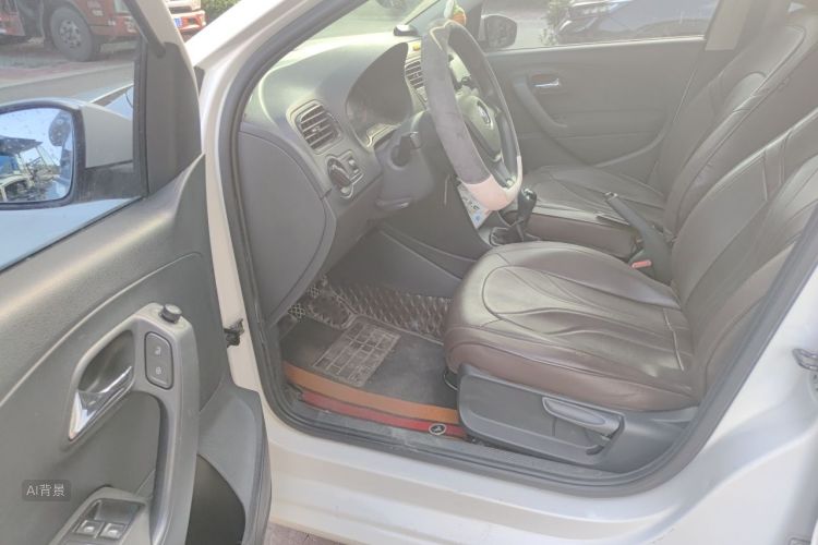 Volkswagen Polo 2017 #18 Volkswagen Polo 2017 car image #18
