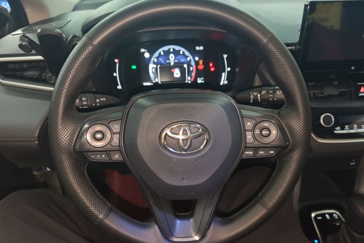 Toyota Corolla Cross 2023 car image #11