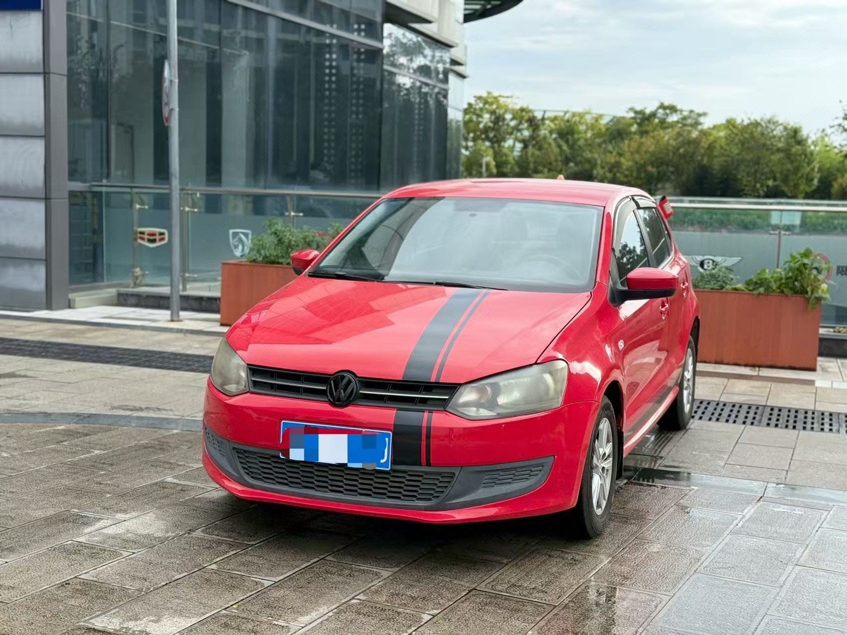 Volkswagen Polo 2013 Volkswagen Polo 2013 car image