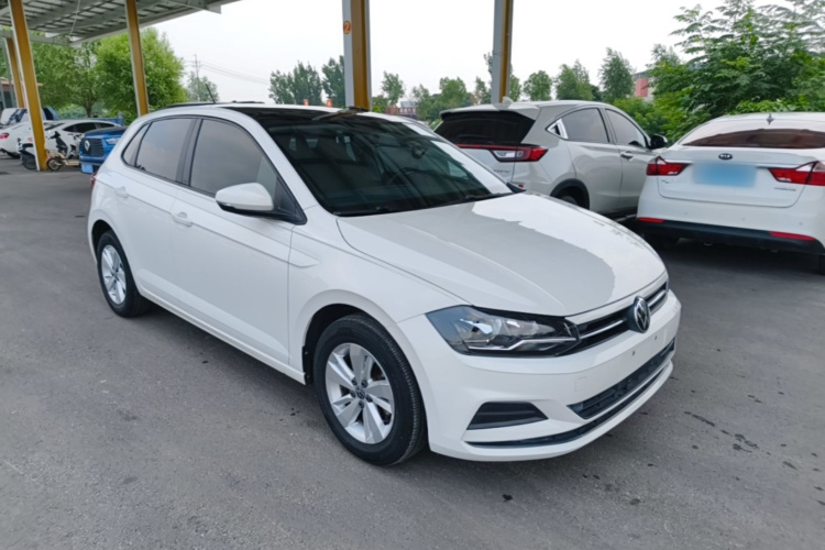 Volkswagen Polo 2021 car image #4