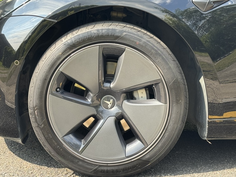 Tesla Model 3 2021 car image #9