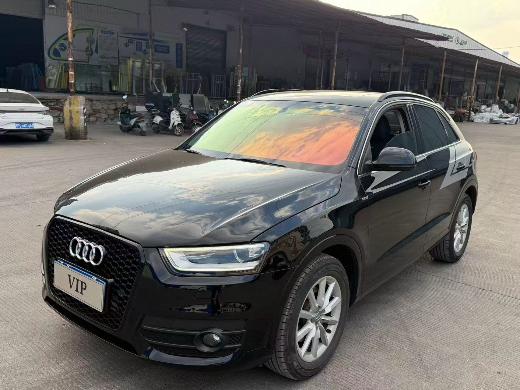 Audi Q3 2015 Audi Q3 2015 car image