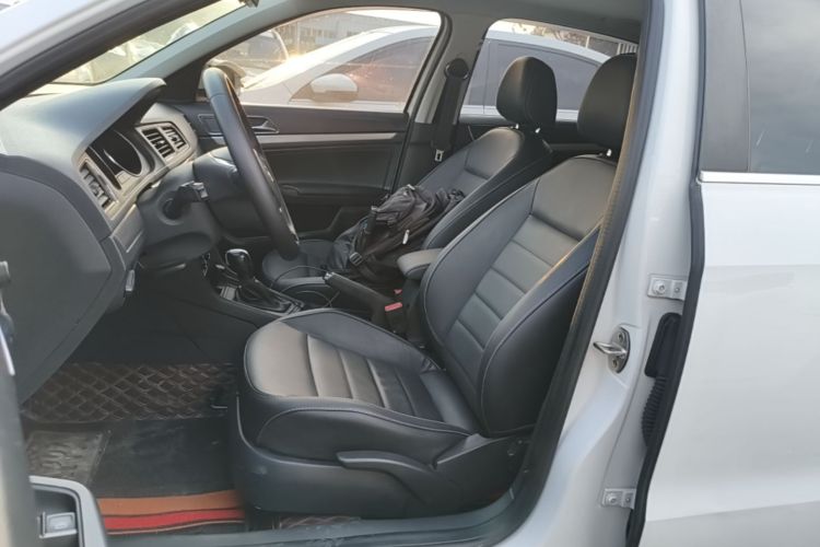 Volkswagen Lavida 2018 #15 Volkswagen Lavida 2018 car image #15