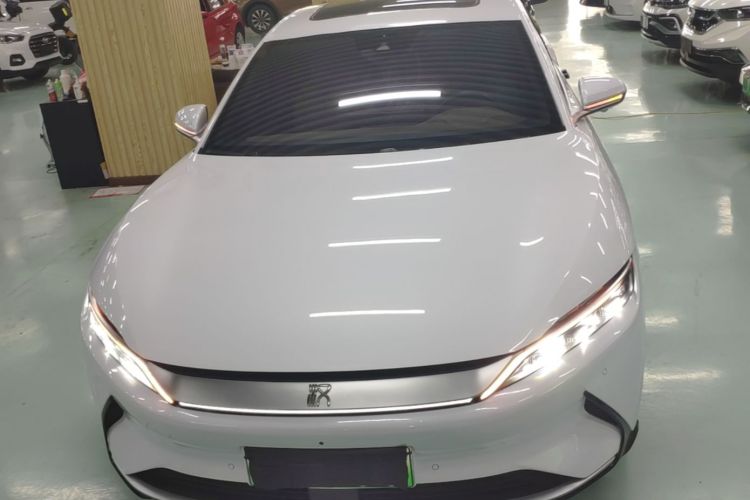 BYD Han 2023 imagem de carro #3