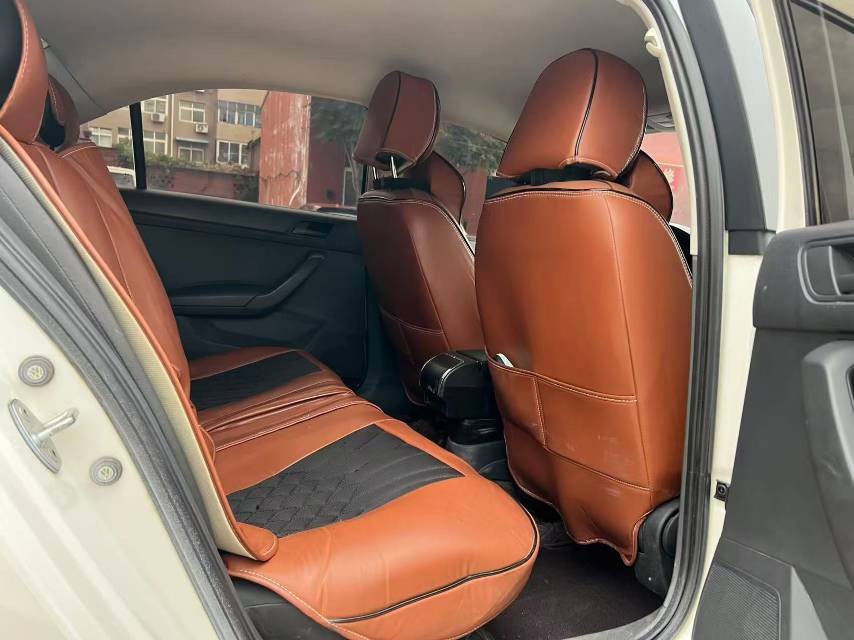 Volkswagen Santana 2022 car image #6