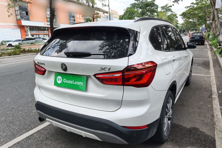 BMW X1 2018 #7 BMW X1 2018 immagine di auto #7