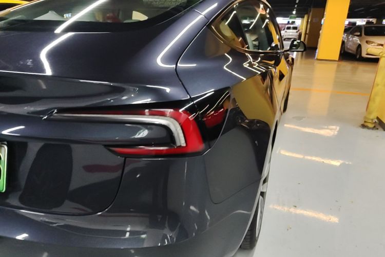 Tesla Model 3 2023 #8 Tesla Model 3 2023 صورة سيارة #8
