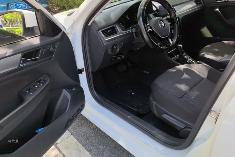 Volkswagen Bora 2023 #18 Volkswagen Bora 2023 صورة سيارة #18