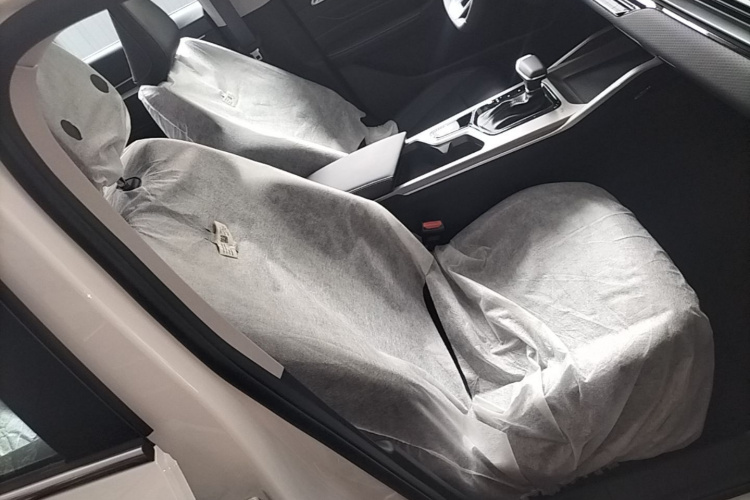 GEELY Emgrand 2026 car image #24