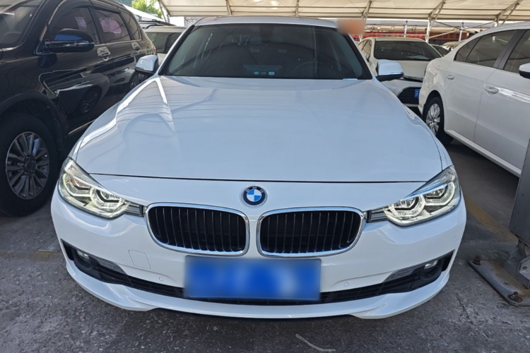 BMW 3 Series 2017 car image #3