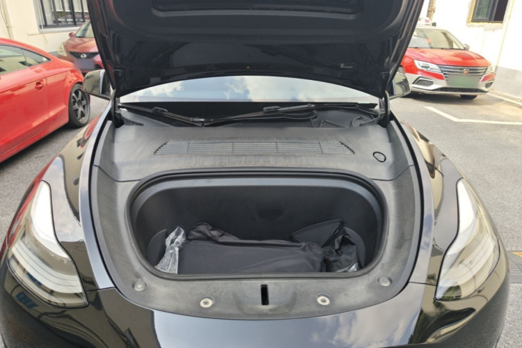 Tesla Model Y 2021 #20 Tesla Model Y 2021 immagine di auto #20