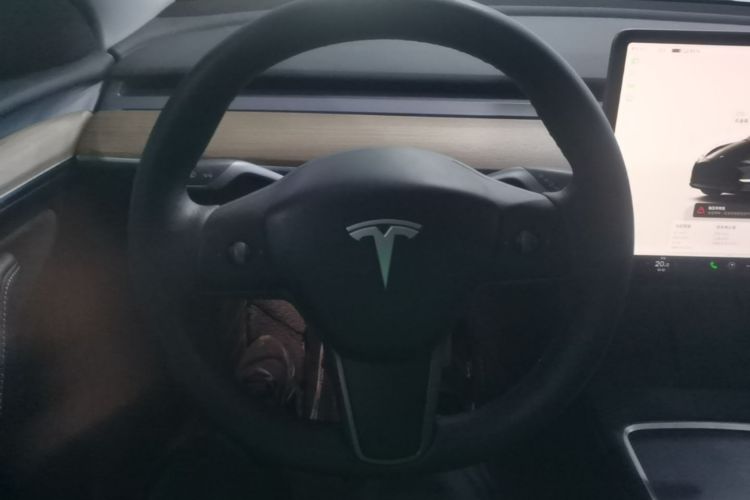 Tesla Model Y 2022 #11 Tesla Model Y 2022 immagine di auto #11