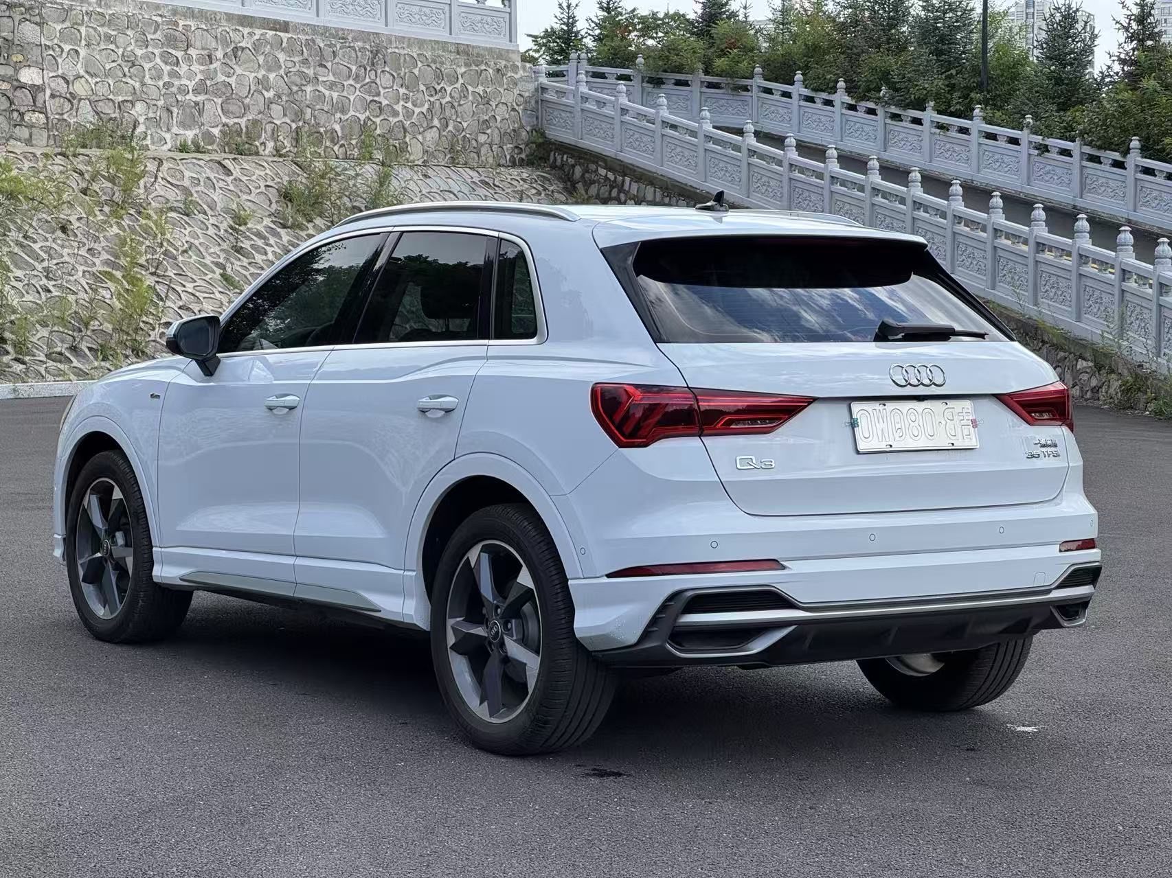 Audi Q3 2023 #6 Audi Q3 2023 car image #6