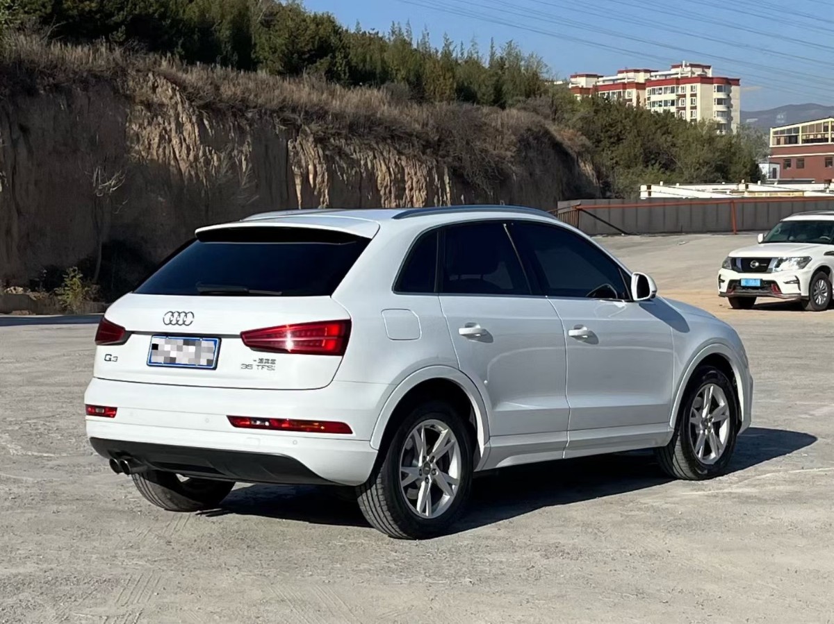 Audi Q3 2018 #9 Audi Q3 2018 car image #9