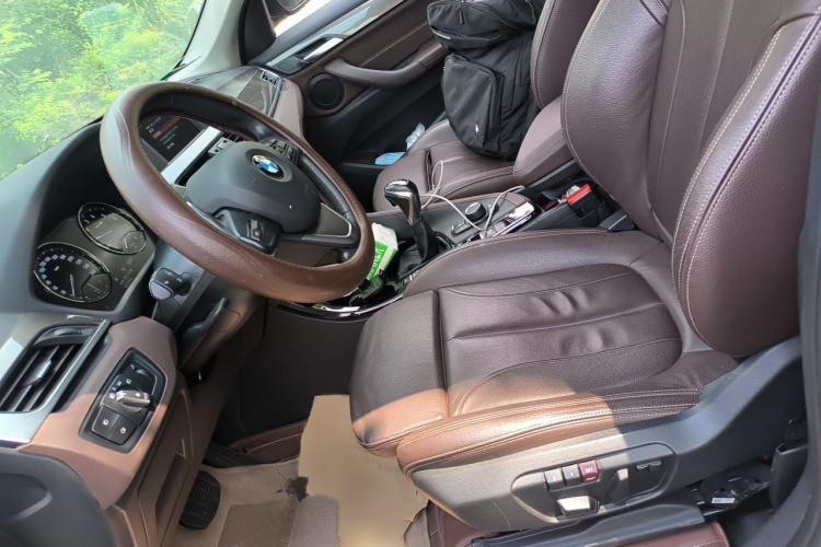 BMW X1 2019 car image #19