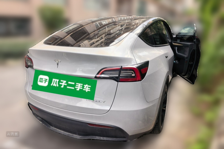 Tesla Model Y 2022 car image #7
