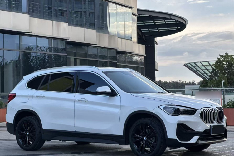 BMW X1 2017 #9 BMW X1 2017 car image #9
