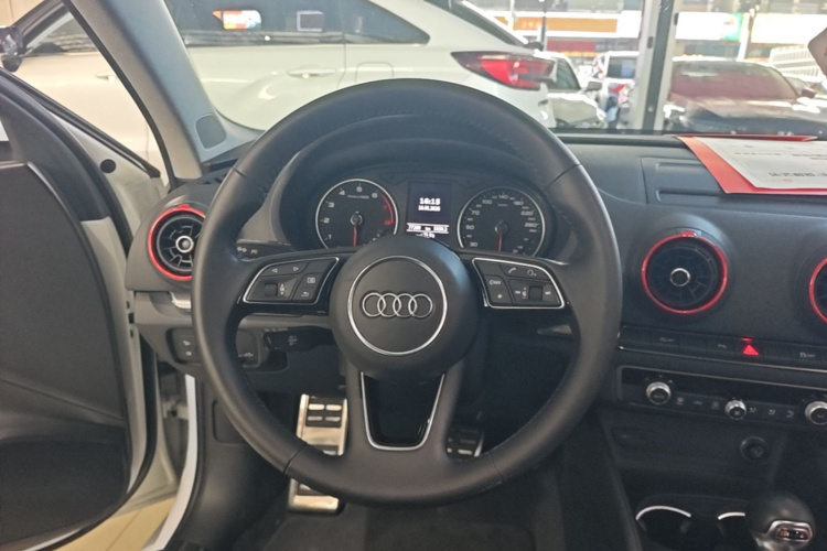 Audi A3 2020 car image #11