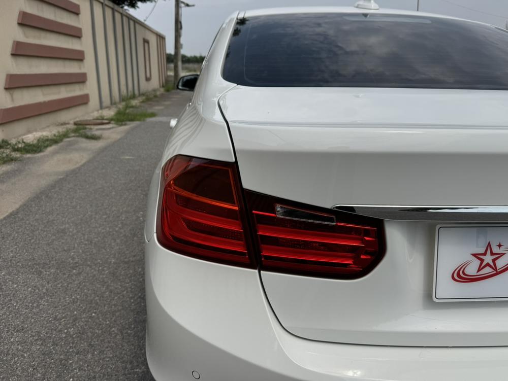 BMW 3 Series 2015 immagine di auto #8