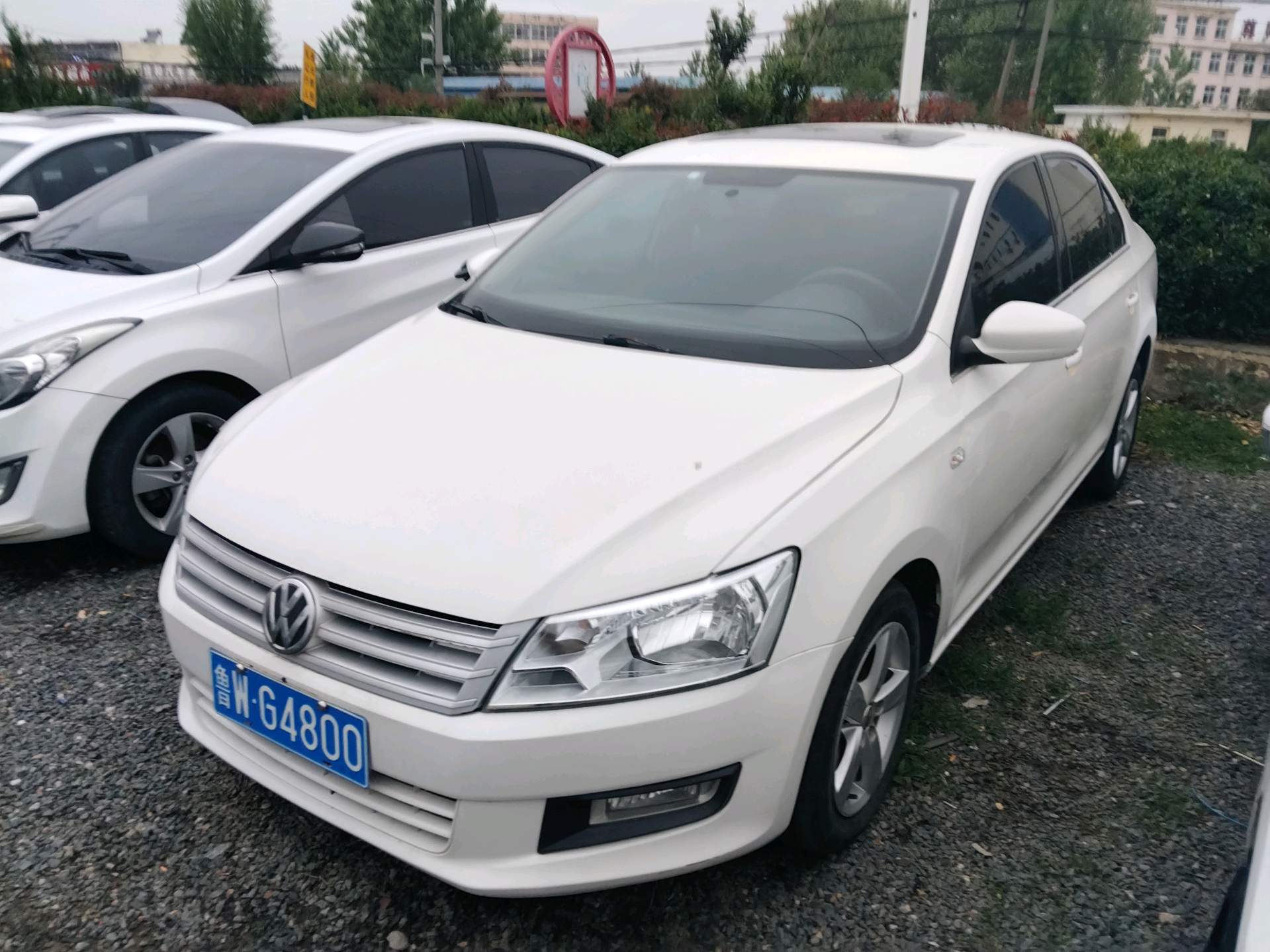 Volkswagen Santana 2014 car image 