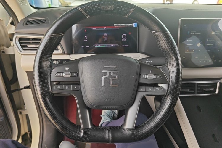 BYD YuanUP 2025 #11 BYD YuanUP 2025 image de voiture #11