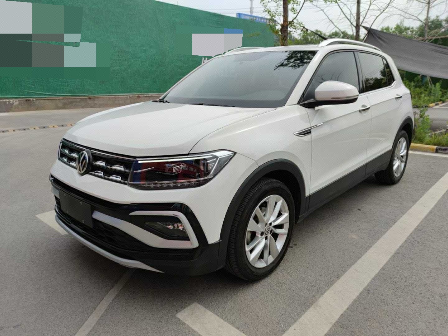 Volkswagen T-Cross 2020 Volkswagen T-Cross 2020 car image
