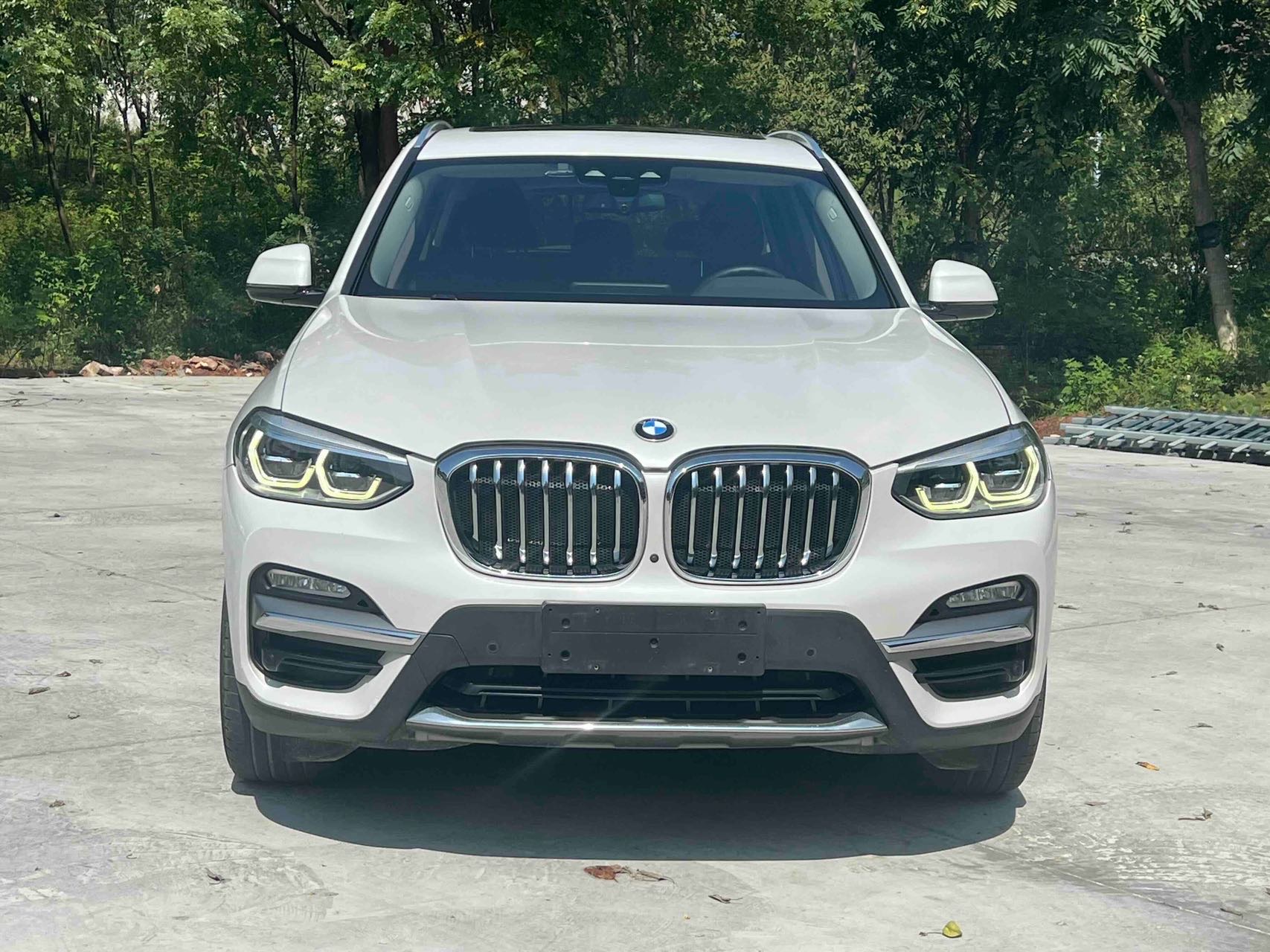 BMW X3 2019 car image #2