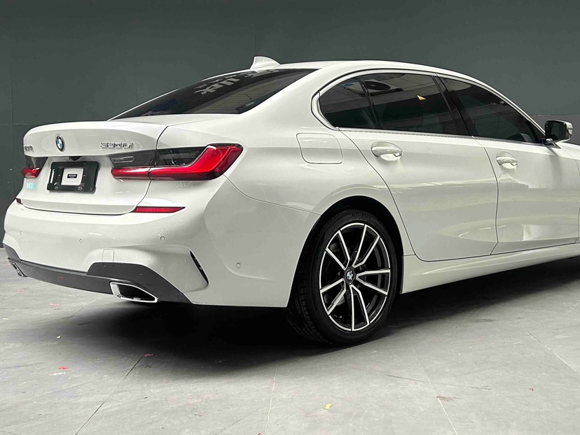 BMW 3 Series 2020 #6 BMW 3 Series 2020 car image #6